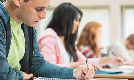小孩几岁学英语合适_英语早教阶段重要性_外教老师一对一学英语几岁可以学