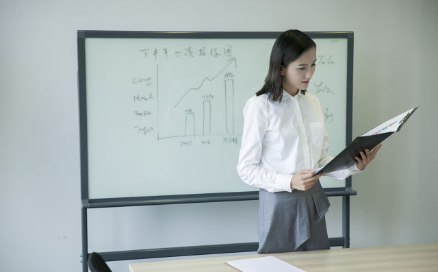 上海英语口语一对一外教培训机构排名_2022上海市前10人气排名高的初高中英语培训推荐_上海**英语培训